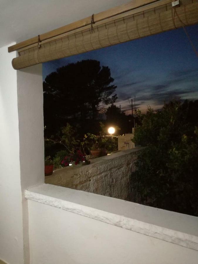 Villa Lilla ออสตูนี ภายนอก รูปภาพ
